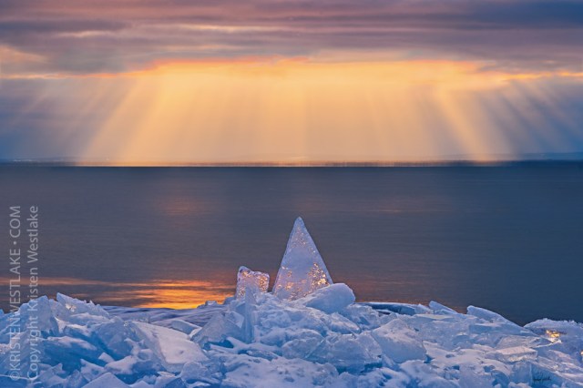 kristen-westlake-20140113-Ice-landscape-lake-superior-0101