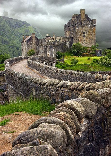 x Robin Ojay Eilean Donan Castle, Scotland