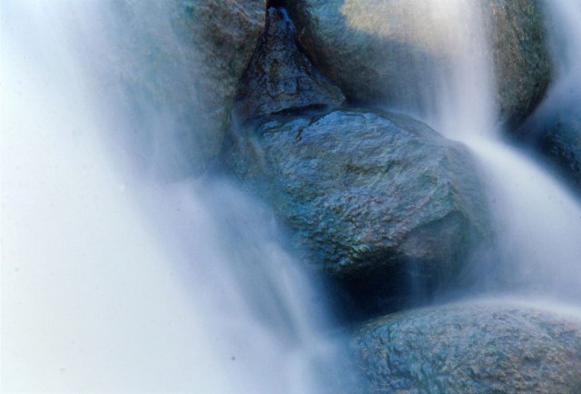 23SlidesWaterWinterFall 010